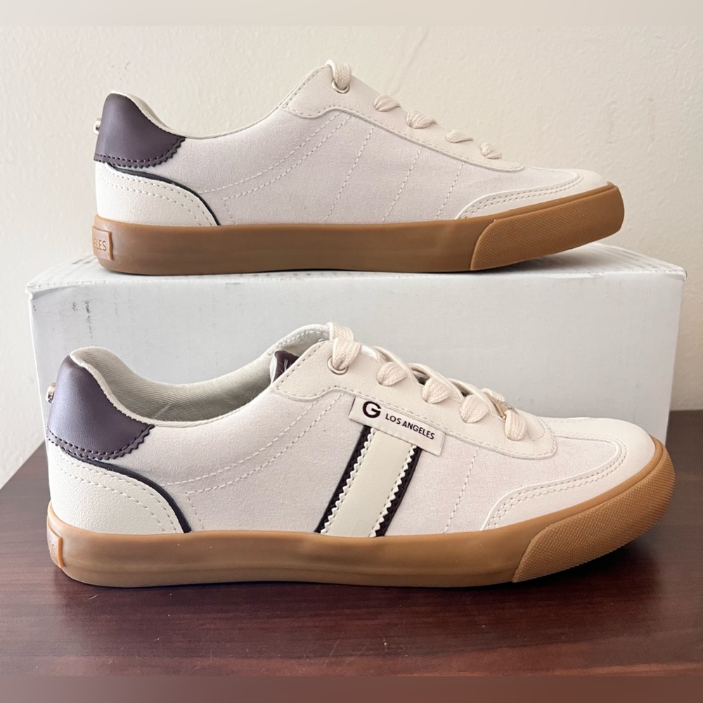 Brand New GBG Lace-Up Sneakers In Light Tan & Brown Size 8.5